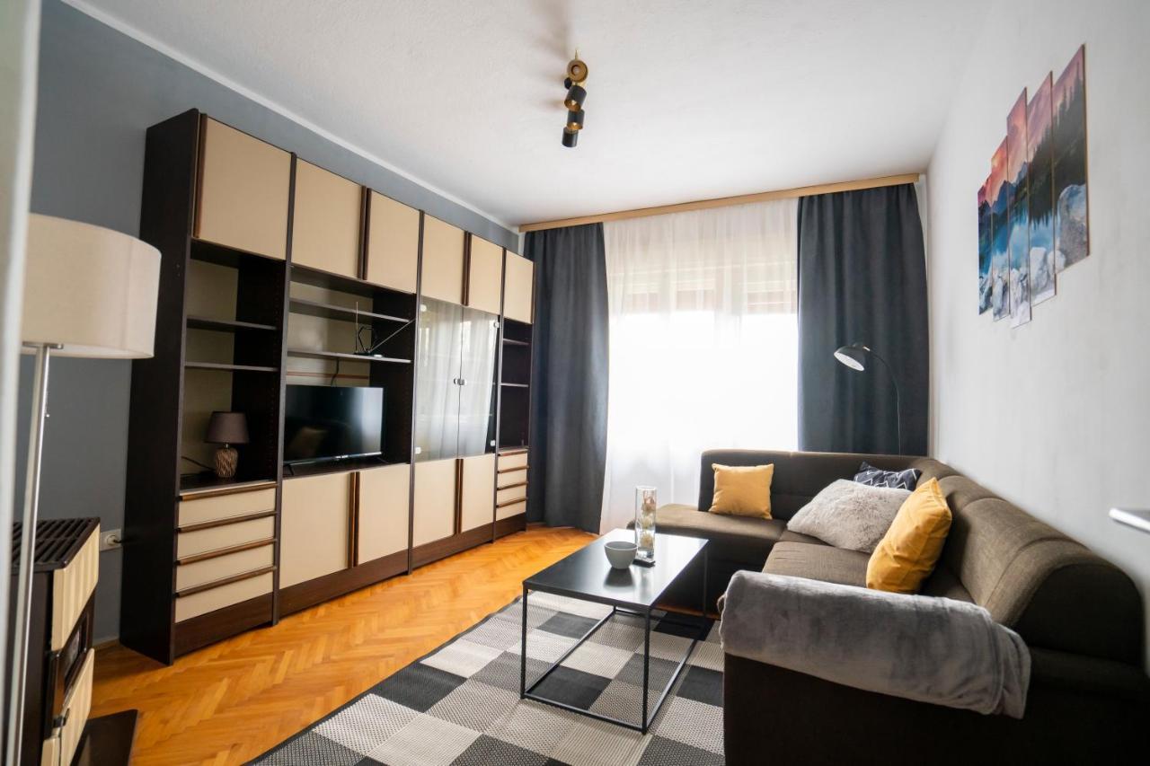 Apartment Soul Knin Esterno foto